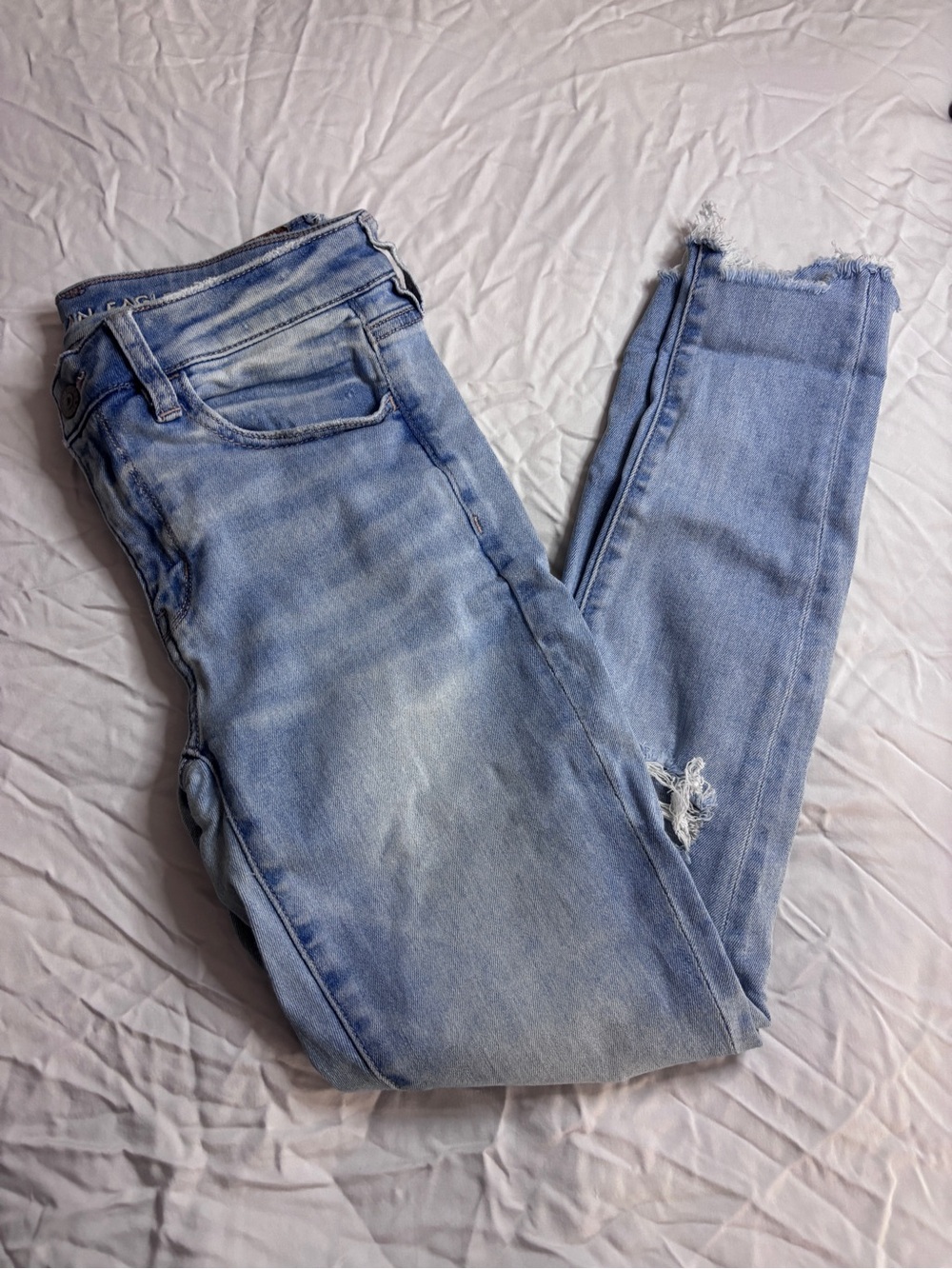 American Eagle Outfitters Light Blue Skinny Jeans